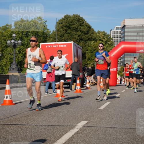 07.09.2025 - BARMER Alsterlauf Yannick Fuchs http://msf.ph/oto/8759230 07.09.2025 09:39:27 Laufen 6030, 237, 2381 meine-sportfotos.de