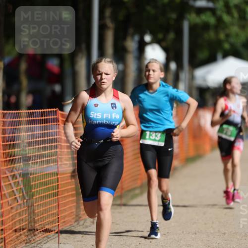 07.09.2025 - 19. Norderstedt Triathlon Michael Strokosch http://msf.ph/oto/8759359 07.09.2025 11:06:29 Laufen 67, 75, 133 meine-sportfotos.de