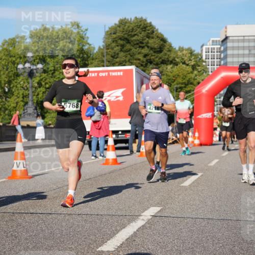 07.09.2025 - BARMER Alsterlauf Yannick Fuchs http://msf.ph/oto/8759495 07.09.2025 09:39:35 Laufen 5768, 4216 meine-sportfotos.de
