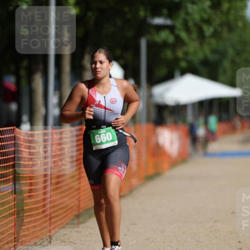07.09.2025 - 19. Norderstedt Triathlon Michael Strokosch http://msf.ph/oto/8759610 07.09.2025 11:07:13 Laufen 660 meine-sportfotos.de