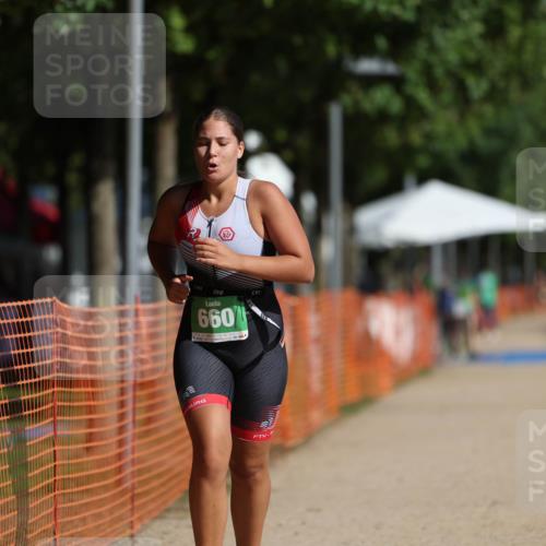 07.09.2025 - 19. Norderstedt Triathlon Michael Strokosch http://msf.ph/oto/8759634 07.09.2025 11:07:13 Laufen 660 meine-sportfotos.de