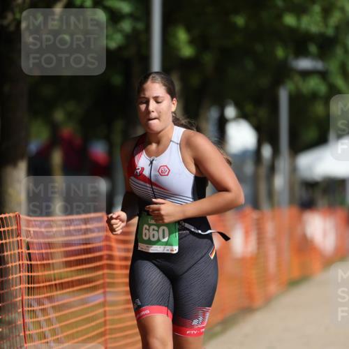 07.09.2025 - 19. Norderstedt Triathlon Michael Strokosch http://msf.ph/oto/8759677 07.09.2025 11:07:14 Laufen 660 meine-sportfotos.de