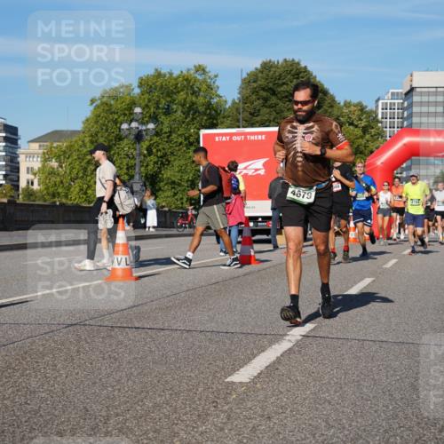 07.09.2025 - BARMER Alsterlauf Yannick Fuchs http://msf.ph/oto/8759683 07.09.2025 09:39:41 Laufen 4679, 4784 meine-sportfotos.de