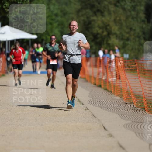 07.09.2025 - 19. Norderstedt Triathlon Michael Strokosch http://msf.ph/oto/8759717 07.09.2025 12:06:31 Laufen 801 meine-sportfotos.de