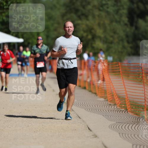 07.09.2025 - 19. Norderstedt Triathlon Michael Strokosch http://msf.ph/oto/8759793 07.09.2025 12:06:33 Laufen 801, 1395 meine-sportfotos.de