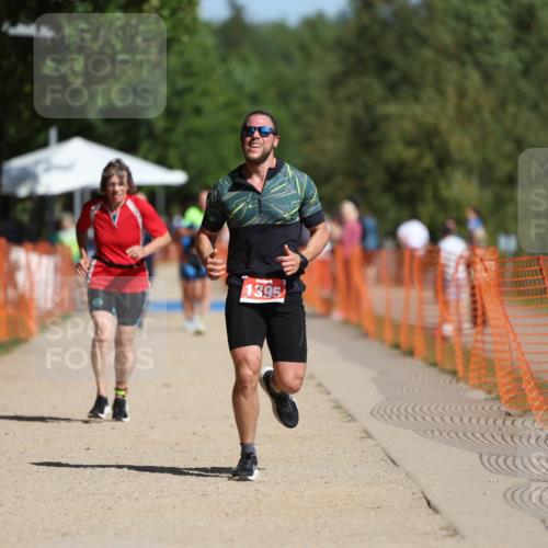 07.09.2025 - 19. Norderstedt Triathlon Michael Strokosch http://msf.ph/oto/8759999 07.09.2025 12:06:38 Laufen 801, 1229, 1395 meine-sportfotos.de