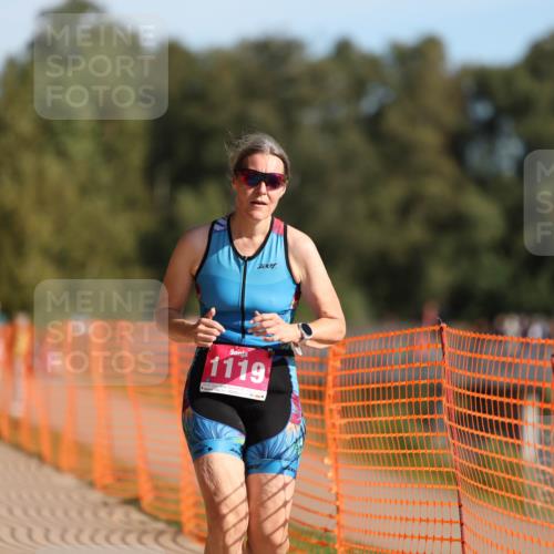 07.09.2025 - 19. Norderstedt Triathlon Michael Strokosch http://msf.ph/oto/8760045 07.09.2025 10:45:03 Laufen 108, 131, 1111, 1119 meine-sportfotos.de