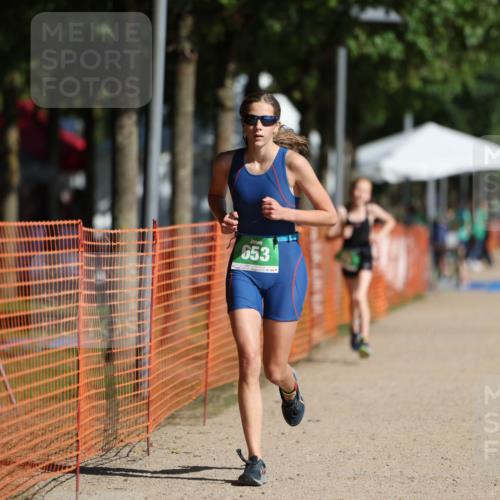07.09.2025 - 19. Norderstedt Triathlon Michael Strokosch http://msf.ph/oto/8760094 07.09.2025 11:08:28 Laufen 653 meine-sportfotos.de