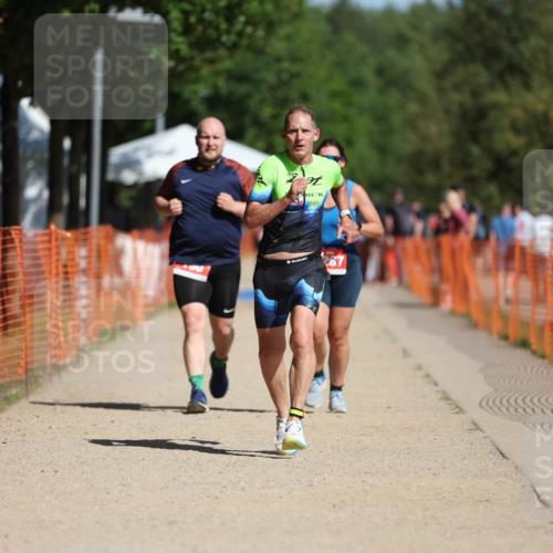 07.09.2025 - 19. Norderstedt Triathlon Michael Strokosch http://msf.ph/oto/8760106 07.09.2025 12:06:48 Laufen 190, 771, 1267 meine-sportfotos.de