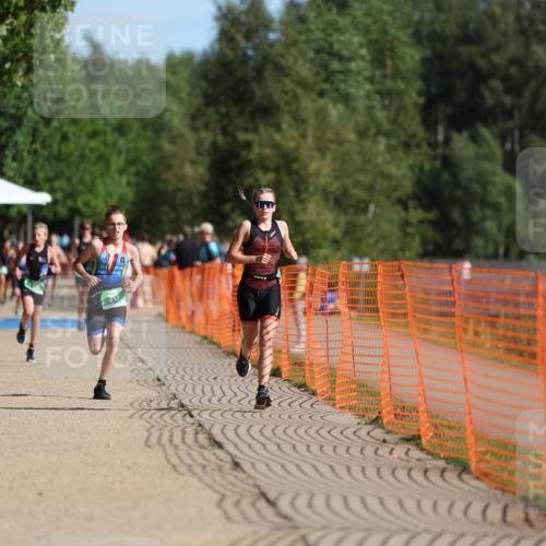 07.09.2025 - 19. Norderstedt Triathlon Michael Strokosch http://msf.ph/oto/8760110 07.09.2025 10:45:09 Laufen 70, 682, 1111, 1119 meine-sportfotos.de