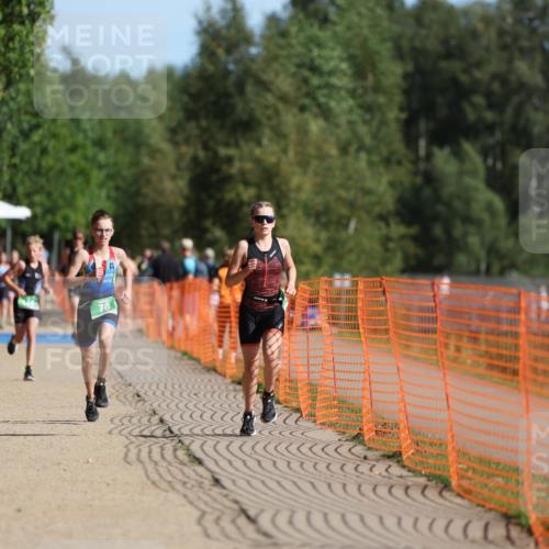 07.09.2025 - 19. Norderstedt Triathlon Michael Strokosch http://msf.ph/oto/8760129 07.09.2025 10:45:09 Laufen 70, 682, 1111, 1119 meine-sportfotos.de
