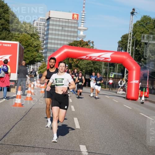 07.09.2025 - BARMER Alsterlauf Yannick Fuchs http://msf.ph/oto/8760163 07.09.2025 09:40:02 Laufen 8368 meine-sportfotos.de