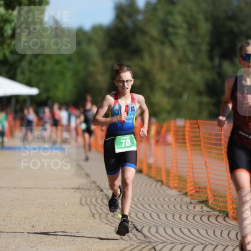 07.09.2025 - 19. Norderstedt Triathlon Michael Strokosch http://msf.ph/oto/8760261 07.09.2025 10:45:13 Laufen 70, 114, 682 meine-sportfotos.de
