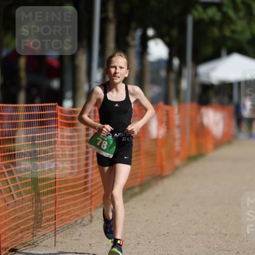 07.09.2025 - 19. Norderstedt Triathlon Michael Strokosch http://msf.ph/oto/8760315 07.09.2025 11:08:34 Laufen 78, 653 meine-sportfotos.de