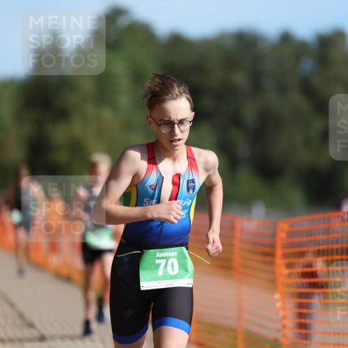 07.09.2025 - 19. Norderstedt Triathlon Michael Strokosch http://msf.ph/oto/8760350 07.09.2025 10:45:15 Laufen 70, 114, 682 meine-sportfotos.de