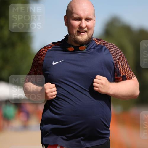 07.09.2025 - 19. Norderstedt Triathlon Michael Strokosch http://msf.ph/oto/8760363 07.09.2025 12:06:55 Laufen 190, 771, 1267 meine-sportfotos.de