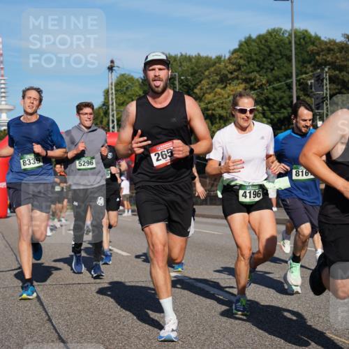 07.09.2025 - BARMER Alsterlauf Yannick Fuchs http://msf.ph/oto/8760403 07.09.2025 09:40:08 Laufen 8339, 5296, 265, 4196, 816, 2564 meine-sportfotos.de