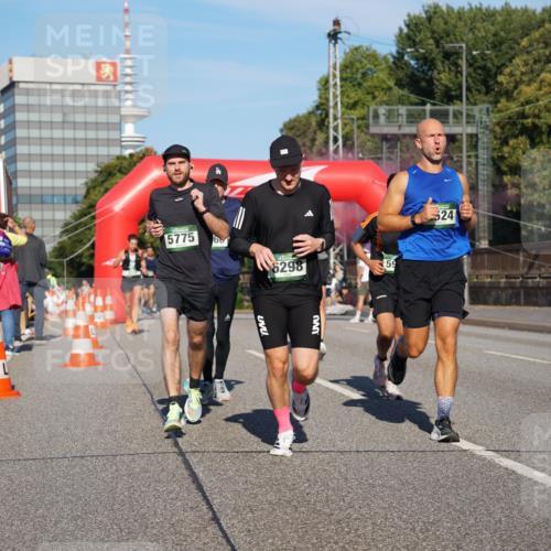 07.09.2025 - BARMER Alsterlauf Yannick Fuchs http://msf.ph/oto/8760464 07.09.2025 09:40:11 Laufen 5775, 60, 6298, 59, 524 meine-sportfotos.de
