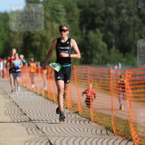 07.09.2025 - 19. Norderstedt Triathlon Michael Strokosch http://msf.ph/oto/8760511 07.09.2025 10:45:21 Laufen 114, 668 meine-sportfotos.de