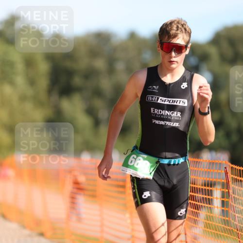 07.09.2025 - 19. Norderstedt Triathlon Michael Strokosch http://msf.ph/oto/8760619 07.09.2025 10:45:23 Laufen 57, 89, 104, 114, 668, 670 meine-sportfotos.de