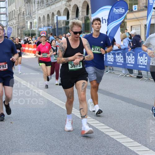 07.09.2025 - BARMER Alsterlauf Strokosch-Dieckow http://msf.ph/oto/8760630 07.09.2025 10:12:52 Ziel 2077, 2080, 2289, 2323, 2550, 2659, 2660, 3012, 3013, 3125, 3161, 3162, 3217, 3257, 3390, 3409, 3487, 3761, 3863, 4220, 4398, 4686, 4950, 5386, 5731, 5803, 5817, 5818, 5974, 5975, 6050, 8002, 8048 meine-sportfotos.de