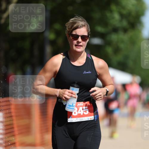 07.09.2025 - 19. Norderstedt Triathlon Michael Strokosch http://msf.ph/oto/8760647 07.09.2025 12:07:16 Laufen 821, 845 meine-sportfotos.de