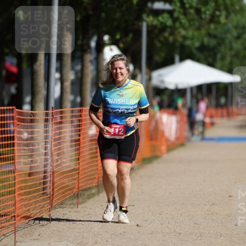 07.09.2025 - 19. Norderstedt Triathlon Michael Strokosch http://msf.ph/oto/8760659 07.09.2025 11:10:31 Laufen 1112 meine-sportfotos.de