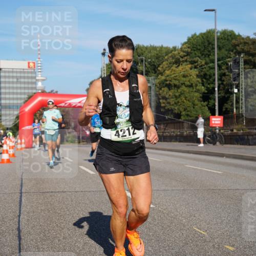 07.09.2025 - BARMER Alsterlauf Yannick Fuchs http://msf.ph/oto/8760740 07.09.2025 09:40:18 Laufen 4212 meine-sportfotos.de