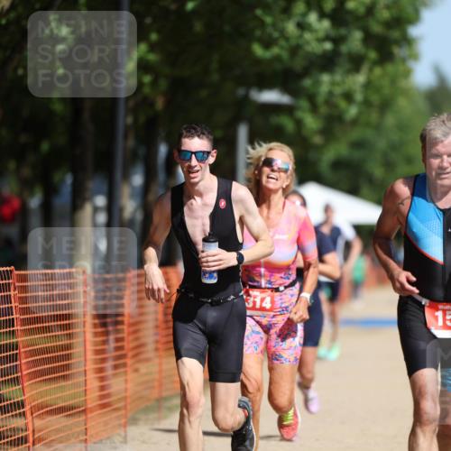 07.09.2025 - 19. Norderstedt Triathlon Michael Strokosch http://msf.ph/oto/8760757 07.09.2025 12:07:23 Laufen 152, 1200, 1314, 1368 meine-sportfotos.de