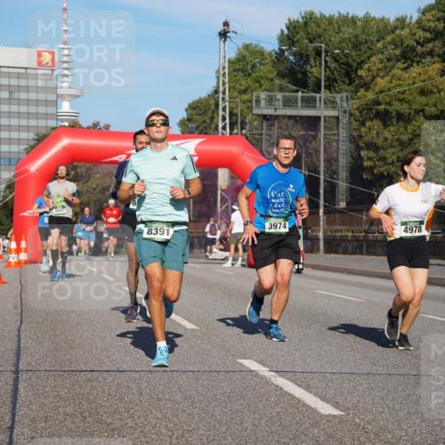 07.09.2025 - BARMER Alsterlauf Yannick Fuchs http://msf.ph/oto/8760778 07.09.2025 09:40:20 Laufen 5043, 3974, 8391, 4978 meine-sportfotos.de