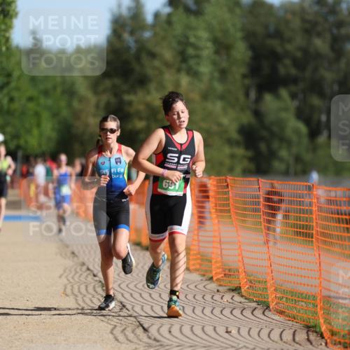 07.09.2025 - 19. Norderstedt Triathlon Michael Strokosch http://msf.ph/oto/8760915 07.09.2025 10:45:37 Laufen 76, 669, 691 meine-sportfotos.de