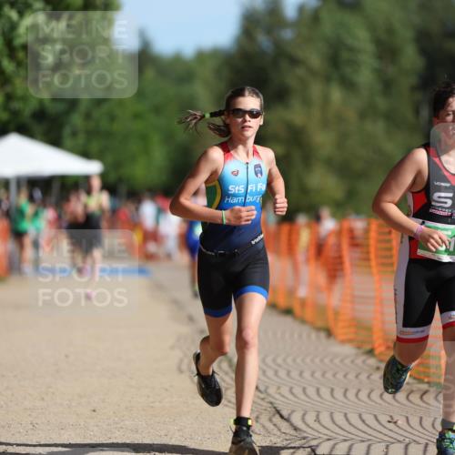 07.09.2025 - 19. Norderstedt Triathlon Michael Strokosch http://msf.ph/oto/8760947 07.09.2025 10:45:39 Laufen 76, 691 meine-sportfotos.de