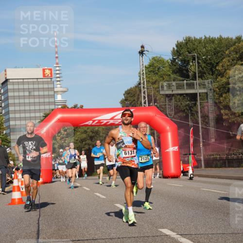 07.09.2025 - BARMER Alsterlauf Yannick Fuchs http://msf.ph/oto/8761118 07.09.2025 09:40:32 Laufen 4162, 1, 6131, 2121, 3650 meine-sportfotos.de