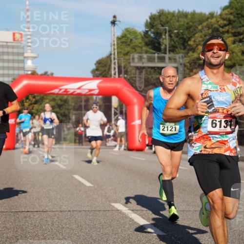 07.09.2025 - BARMER Alsterlauf Yannick Fuchs http://msf.ph/oto/8761185 07.09.2025 09:40:33 Laufen 2121, 6131 meine-sportfotos.de