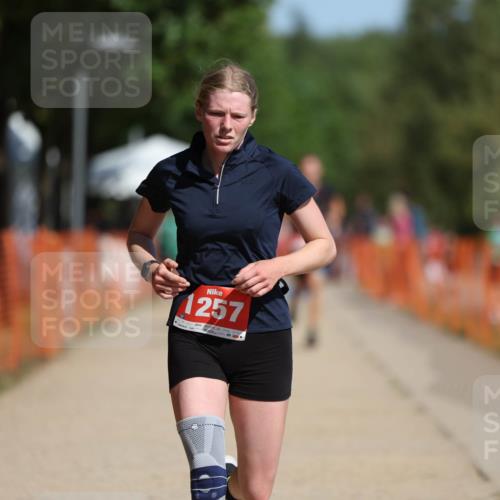 07.09.2025 - 19. Norderstedt Triathlon Michael Strokosch http://msf.ph/oto/8761220 07.09.2025 12:07:54 Laufen 1223, 1257 meine-sportfotos.de