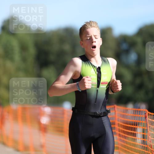 07.09.2025 - 19. Norderstedt Triathlon Michael Strokosch http://msf.ph/oto/8761261 07.09.2025 10:45:50 Laufen 115, 126, 636, 638, 643 meine-sportfotos.de