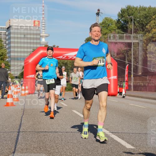 07.09.2025 - BARMER Alsterlauf Yannick Fuchs http://msf.ph/oto/8761393 07.09.2025 09:40:38 Laufen 2278, 16 meine-sportfotos.de