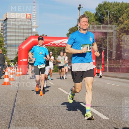 07.09.2025 - BARMER Alsterlauf Yannick Fuchs http://msf.ph/oto/8761401 07.09.2025 09:40:38 Laufen 2278, 16 meine-sportfotos.de