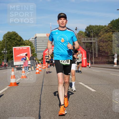 07.09.2025 - BARMER Alsterlauf Yannick Fuchs http://msf.ph/oto/8761462 07.09.2025 09:40:40 Laufen 2278 meine-sportfotos.de