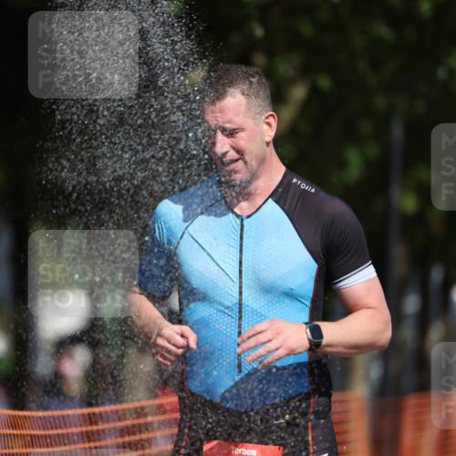 07.09.2025 - 19. Norderstedt Triathlon Michael Strokosch http://msf.ph/oto/8761537 07.09.2025 12:08:05 Laufen 734, 1223, 1288 meine-sportfotos.de