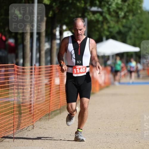07.09.2025 - 19. Norderstedt Triathlon Michael Strokosch http://msf.ph/oto/8761586 07.09.2025 10:46:00 Laufen 58, 115, 636, 643, 683, 1140 meine-sportfotos.de
