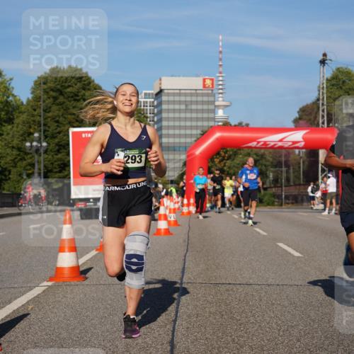 07.09.2025 - BARMER Alsterlauf Yannick Fuchs http://msf.ph/oto/8761590 07.09.2025 09:40:44 Laufen 293, 10, 275 meine-sportfotos.de