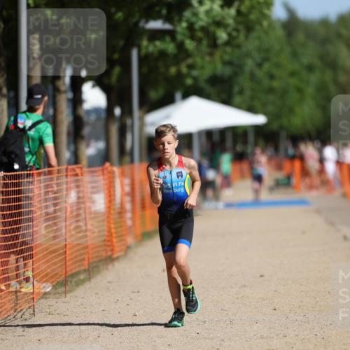 07.09.2025 - 19. Norderstedt Triathlon Michael Strokosch http://msf.ph/oto/8761727 07.09.2025 11:15:04 Laufen 98 meine-sportfotos.de