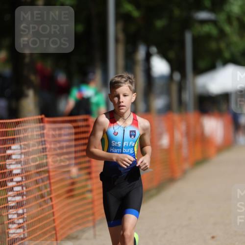 07.09.2025 - 19. Norderstedt Triathlon Michael Strokosch http://msf.ph/oto/8761845 07.09.2025 11:15:07 Laufen 98 meine-sportfotos.de