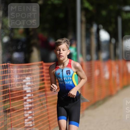 07.09.2025 - 19. Norderstedt Triathlon Michael Strokosch http://msf.ph/oto/8761876 07.09.2025 11:15:07 Laufen 98 meine-sportfotos.de