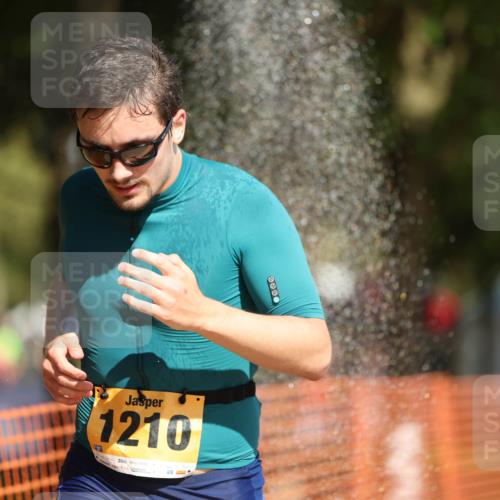 07.09.2025 - 19. Norderstedt Triathlon Michael Strokosch http://msf.ph/oto/8761895 07.09.2025 12:08:22 Laufen 149, 1167, 1210, 1236 meine-sportfotos.de