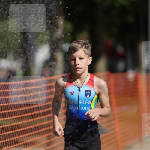 07.09.2025 - 19. Norderstedt Triathlon Michael Strokosch http://msf.ph/oto/8761943 07.09.2025 11:15:08 Laufen 98 meine-sportfotos.de