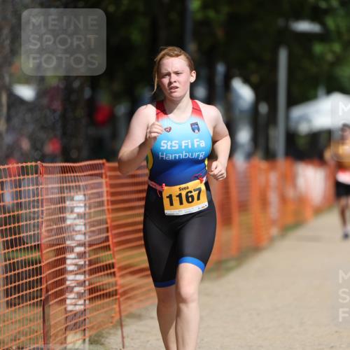 07.09.2025 - 19. Norderstedt Triathlon Michael Strokosch http://msf.ph/oto/8761958 07.09.2025 12:08:23 Laufen 149, 1167, 1210, 1236 meine-sportfotos.de