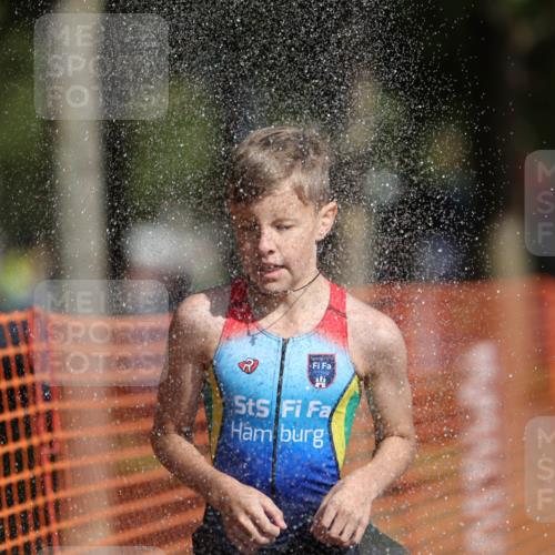07.09.2025 - 19. Norderstedt Triathlon Michael Strokosch http://msf.ph/oto/8761976 07.09.2025 11:15:09 Laufen 98 meine-sportfotos.de