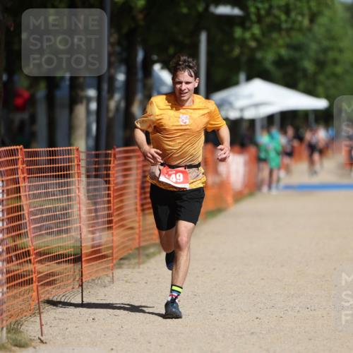 07.09.2025 - 19. Norderstedt Triathlon Michael Strokosch http://msf.ph/oto/8762125 07.09.2025 12:08:28 Laufen 149, 837, 1167 meine-sportfotos.de